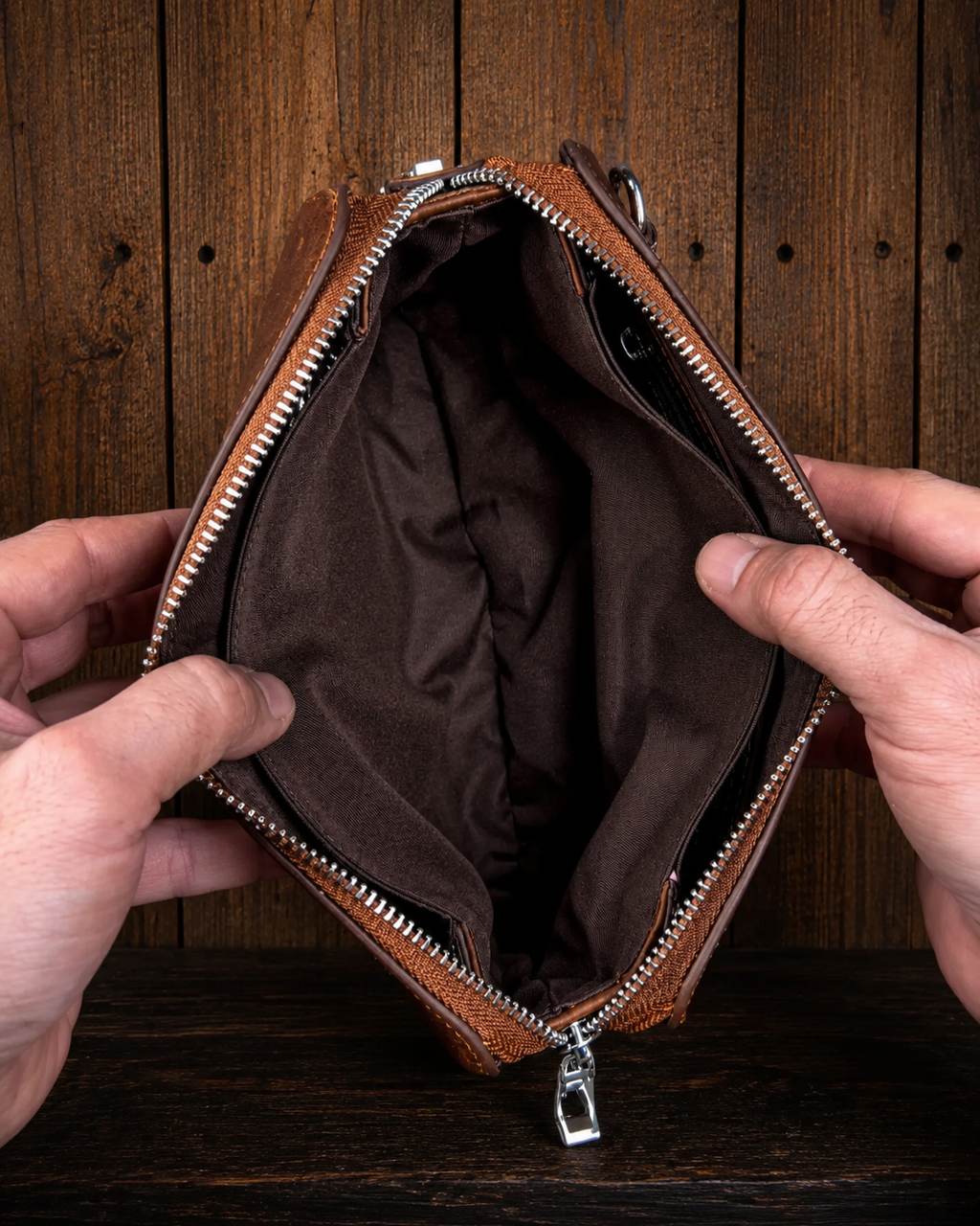 GECKO I Deri Şifreli El Çantası